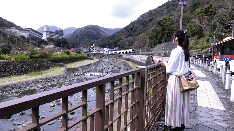 寝取られ人妻 湯けむりの旅15 画像2